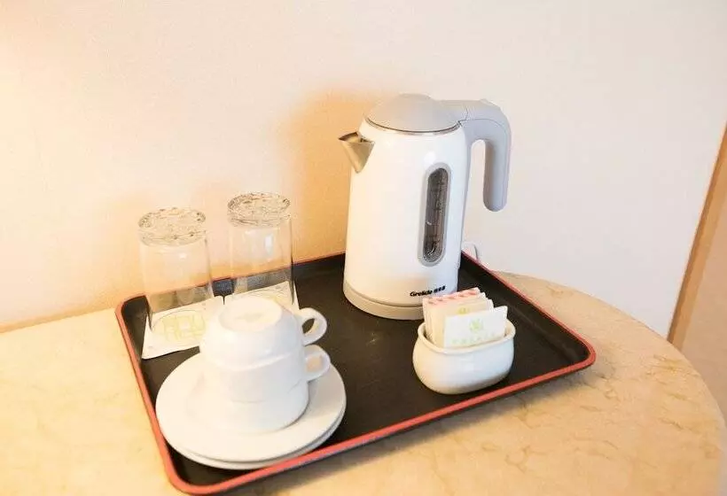 هتل Golden Crown China