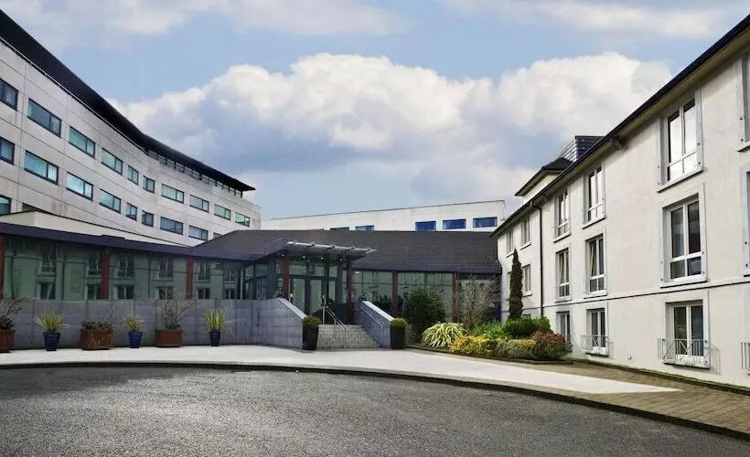 Green Isle Hotel, Dublin