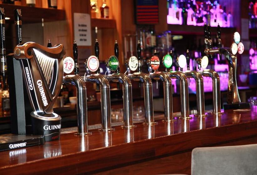 Green Isle Hotel, Dublin