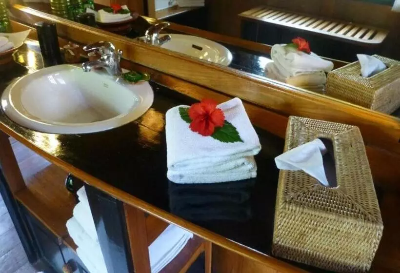 هتل Inle Princess Resort