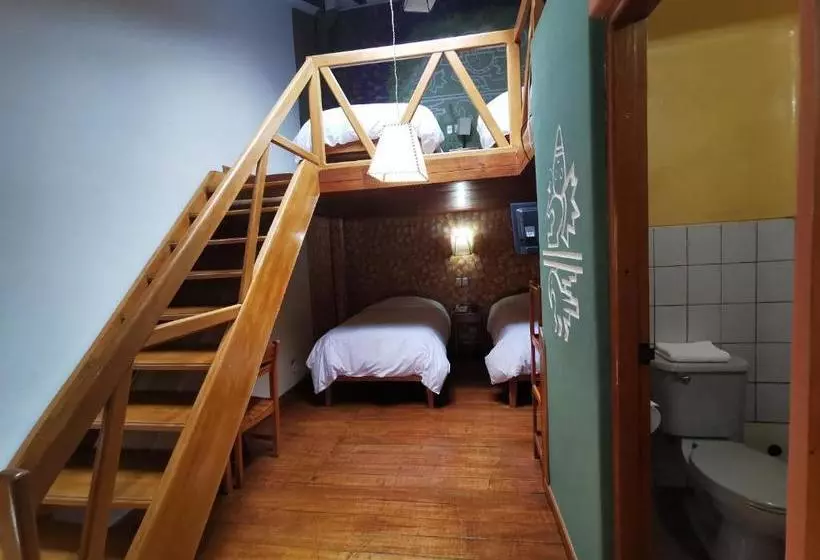 בית מלון כפרי Hostal Andenes De Saphi