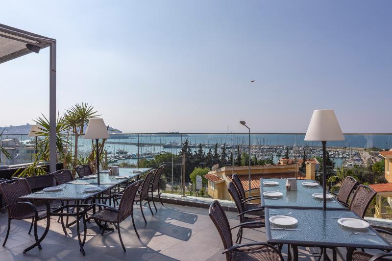 Marina Hotel Kuşadası