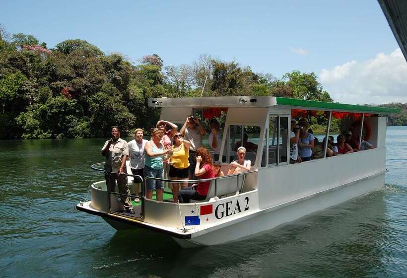 ホテル Melia Panama Canal