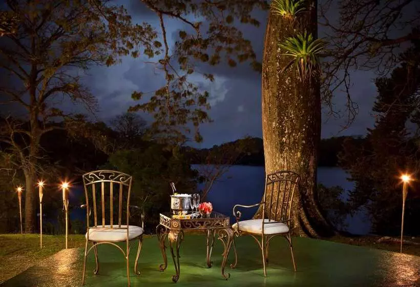 هتل Melia Panama Canal