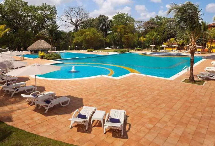 هتل Melia Panama Canal