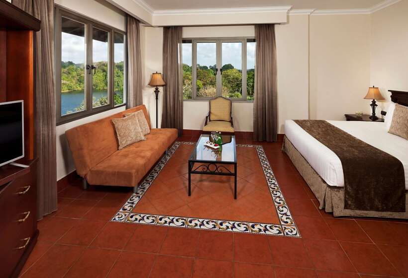 ホテル Melia Panama Canal