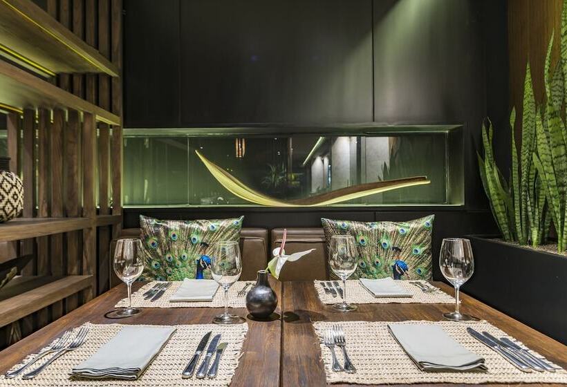 Movich Hotel Las Lomas