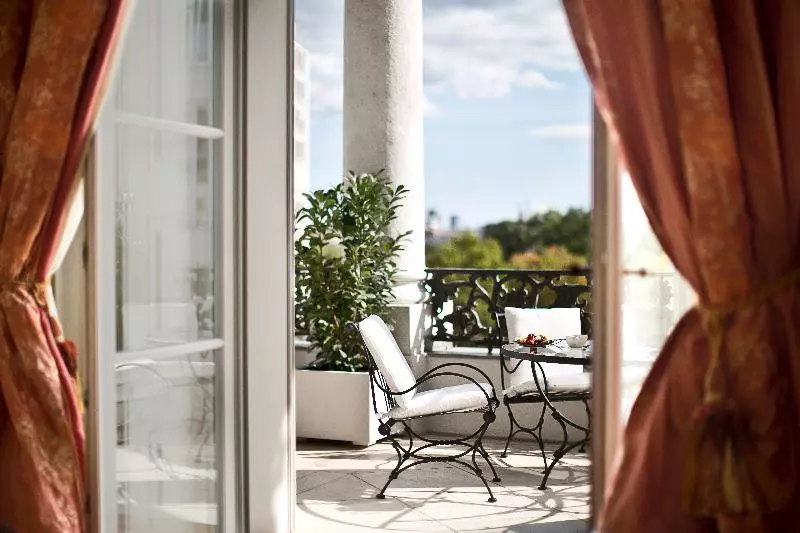 호텔 Palais Coburg