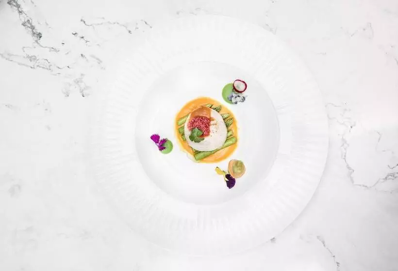 Отель Windsor Plaza