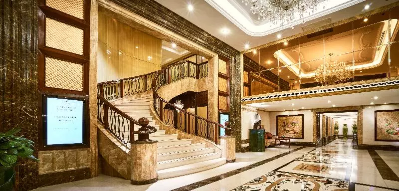 Отель Windsor Plaza