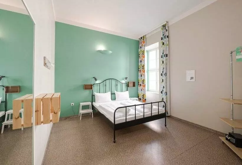 ホテル Wombat S City Hostel Budapest