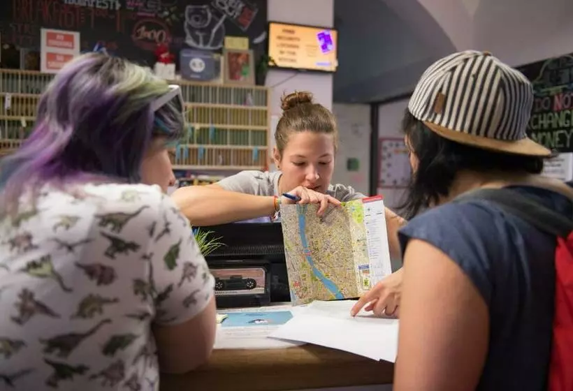 ホテル Wombat S City Hostel Budapest