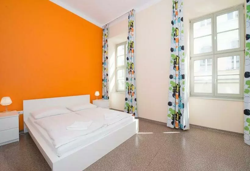 ホテル Wombat S City Hostel Budapest