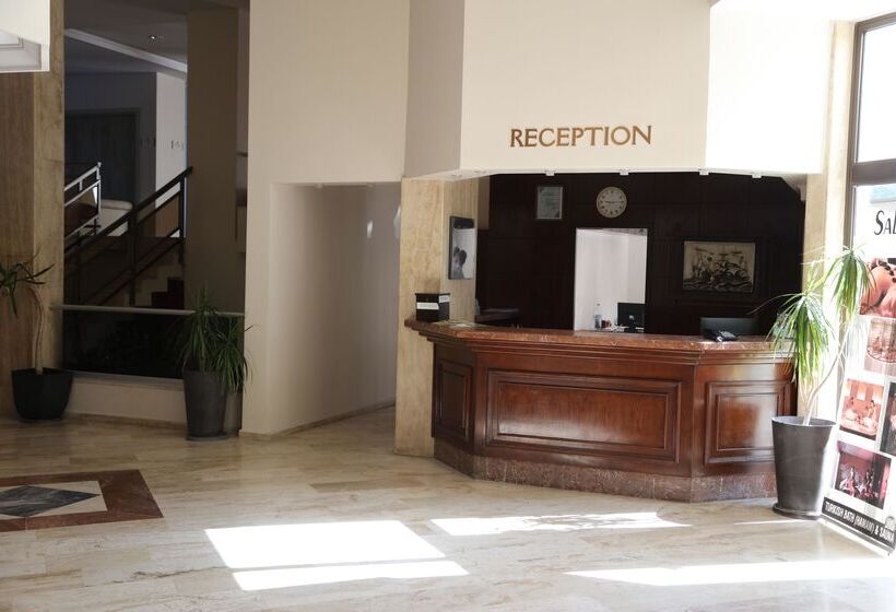 Marbel Hotel By Palmwings