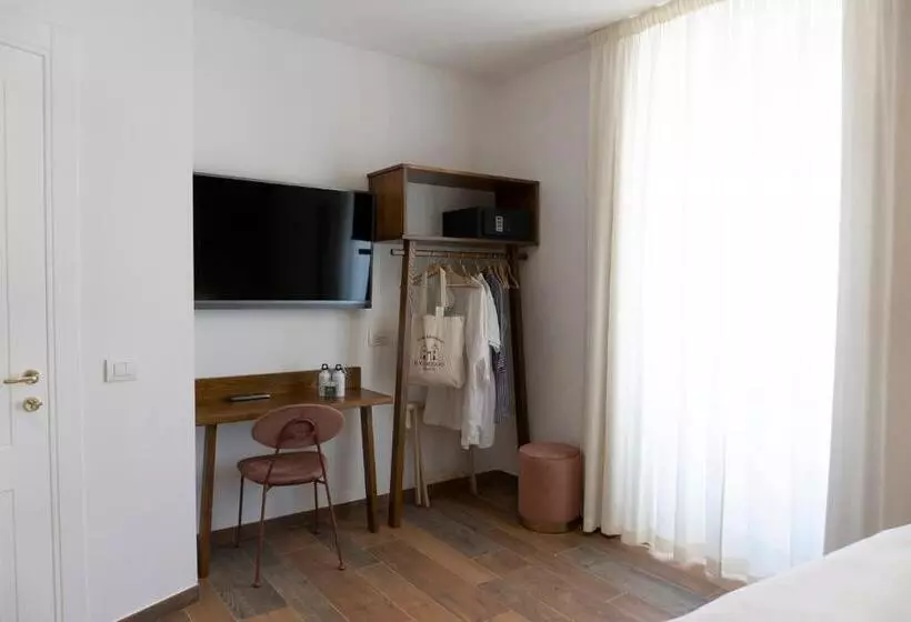 تختخواب و صبحانه Il Caruggio Rooms&breakfast