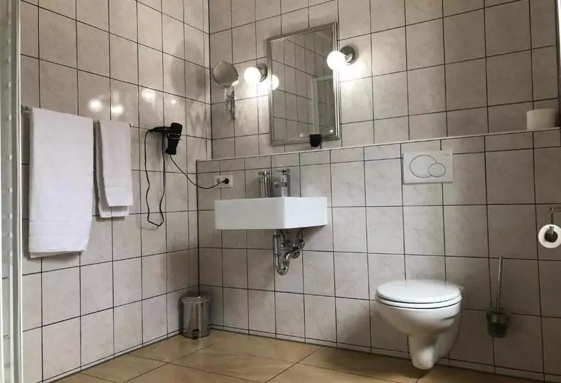 Aamiaismajoitus (B&B) Kastanienbaum