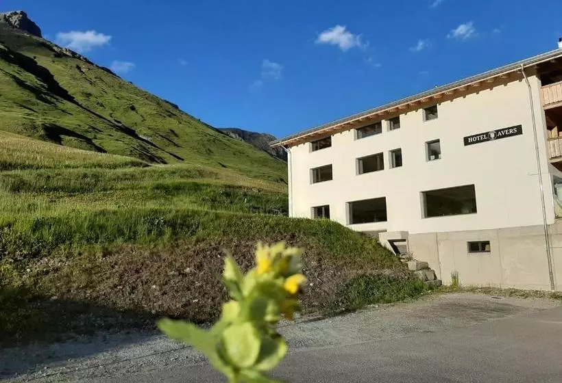 Hotelli Avers