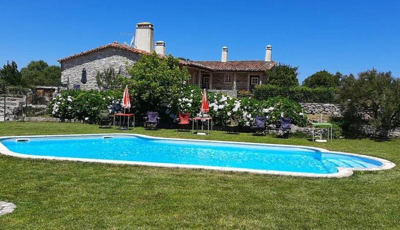 호텔 Casas De Pedra   Quinta Da Escola