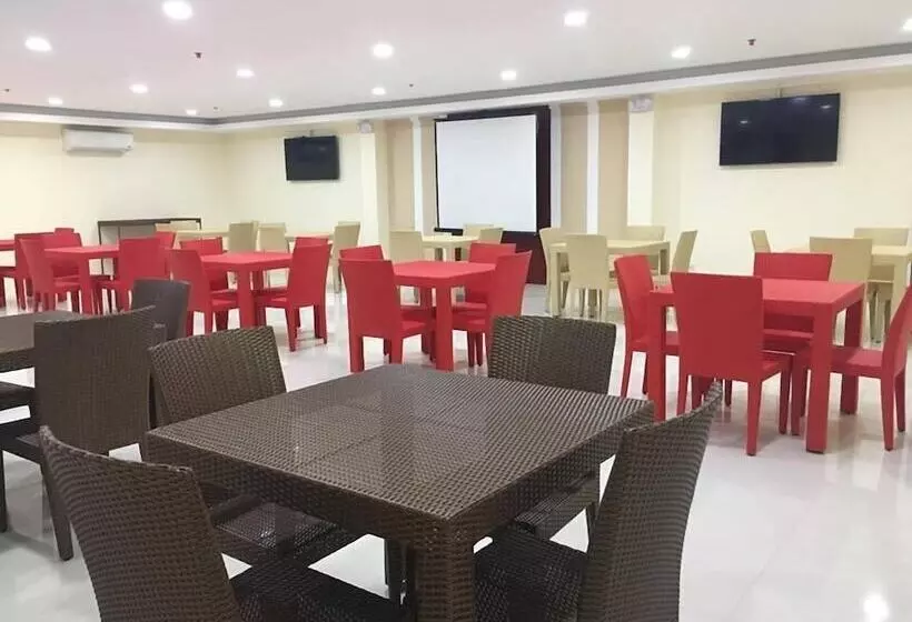 Hotelli Grand Touring