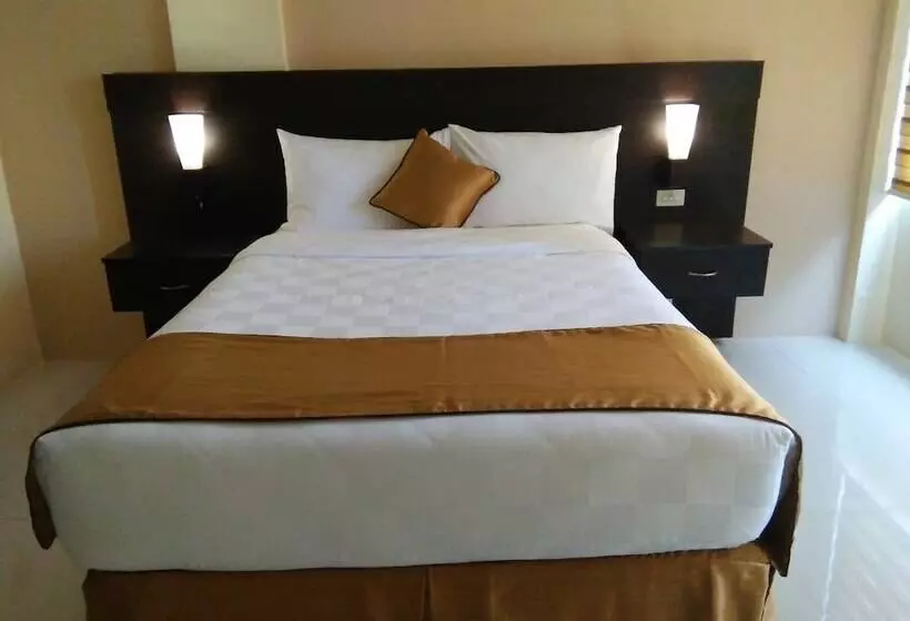 Hotelli Grand Touring