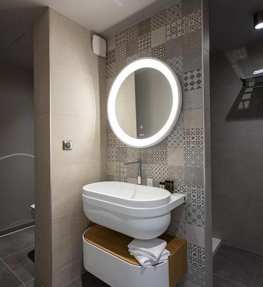 هتل Hôtel L Ouvrée