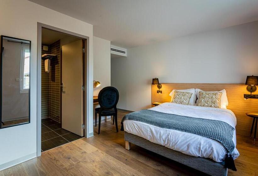 هتل Hôtel L Ouvrée