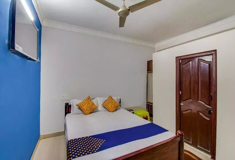 ホテル Spot On 64765 Gangotri Lodge