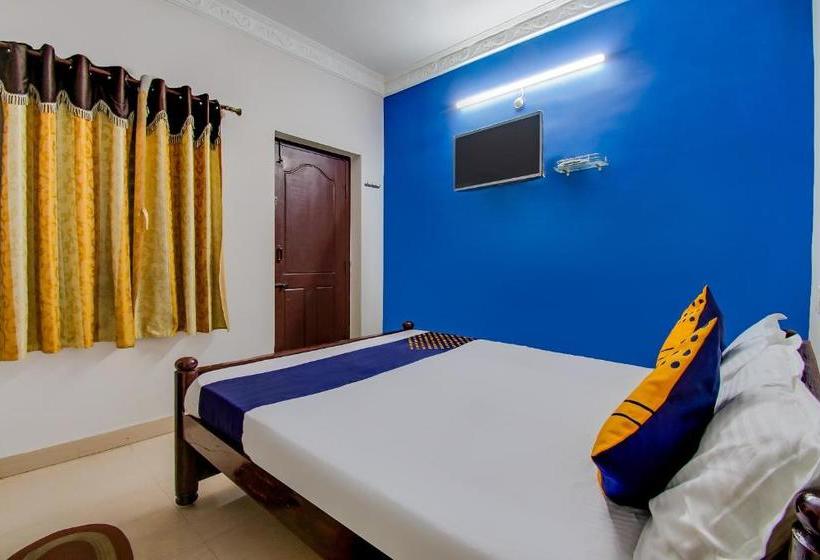 ホテル Spot On 64765 Gangotri Lodge