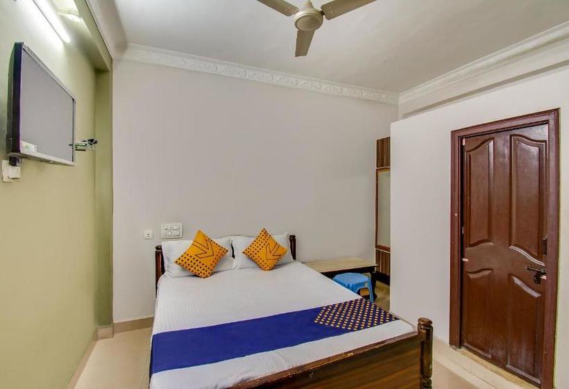 ホテル Spot On 64765 Gangotri Lodge