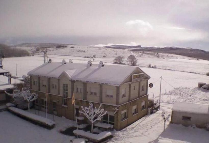 بنسيون Hostal La Llave