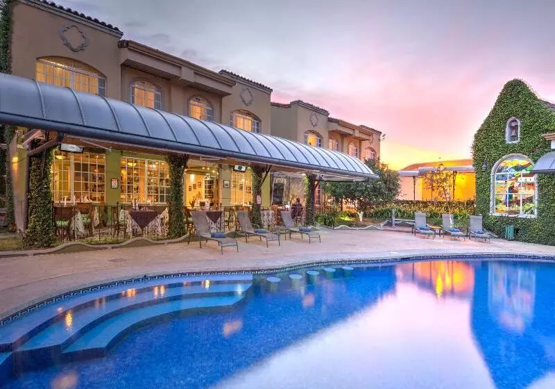 Casa Conde Hotel & Apartamentos