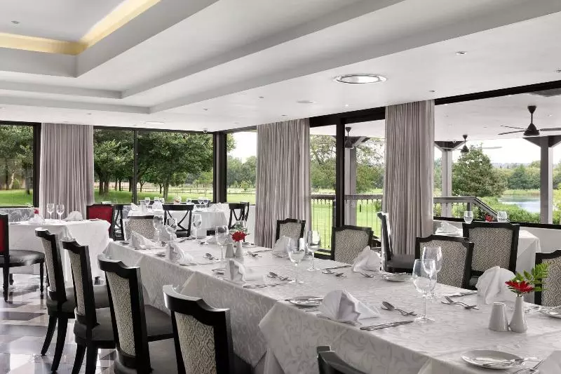 فندق Irene Country Lodge, Autograph Collection