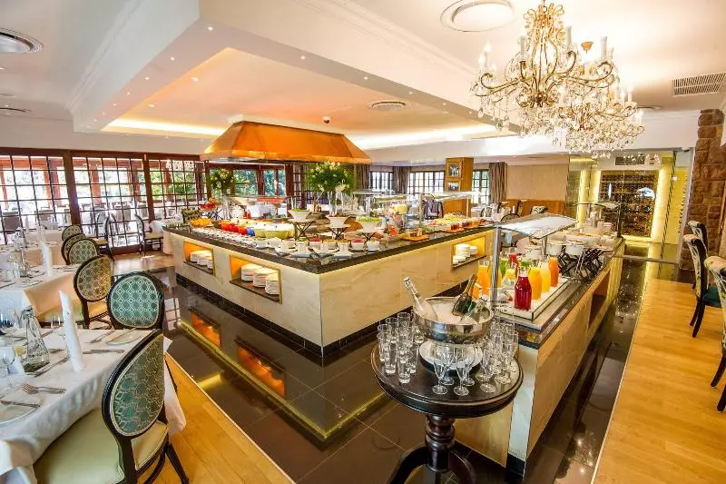 فندق Irene Country Lodge, Autograph Collection