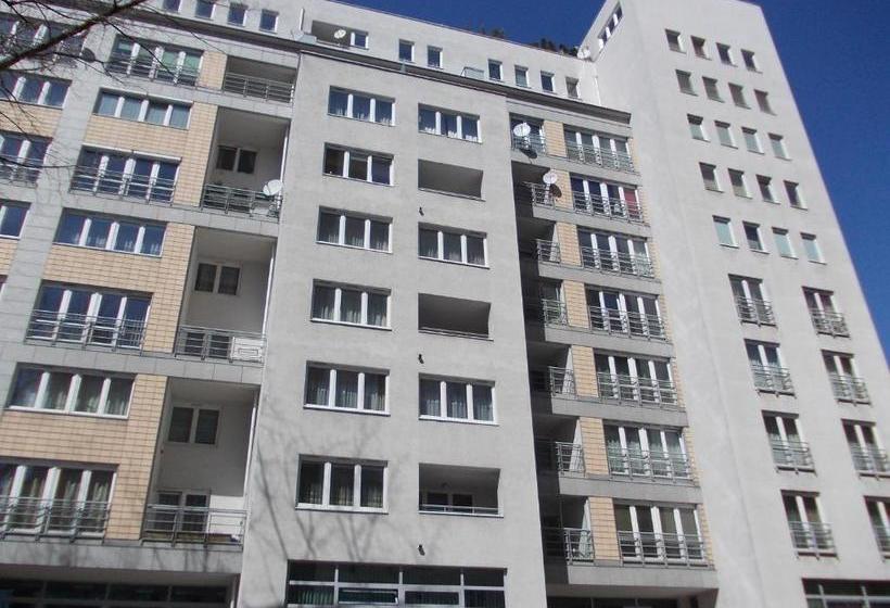 هتل Babka Wieżowiec Noclegi