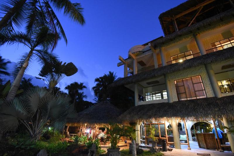 هتل Canciones Del Mar