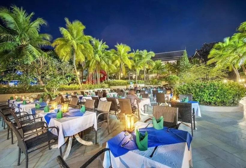 ホテル Chada Thai Village