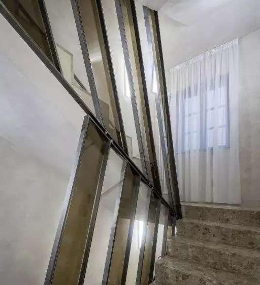 Отель Clementin