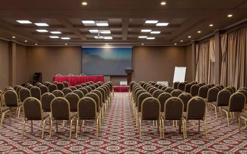 Comfort Hotel Astana