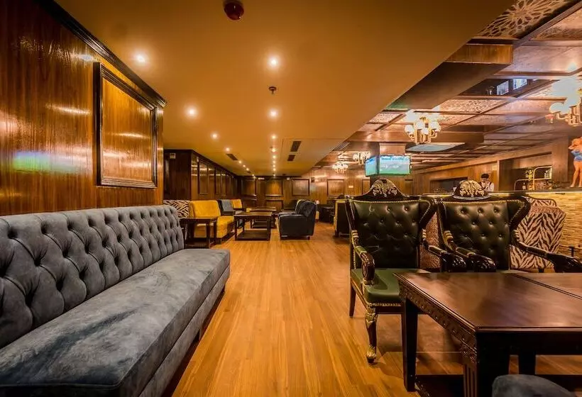 ホテル Golden Parkk