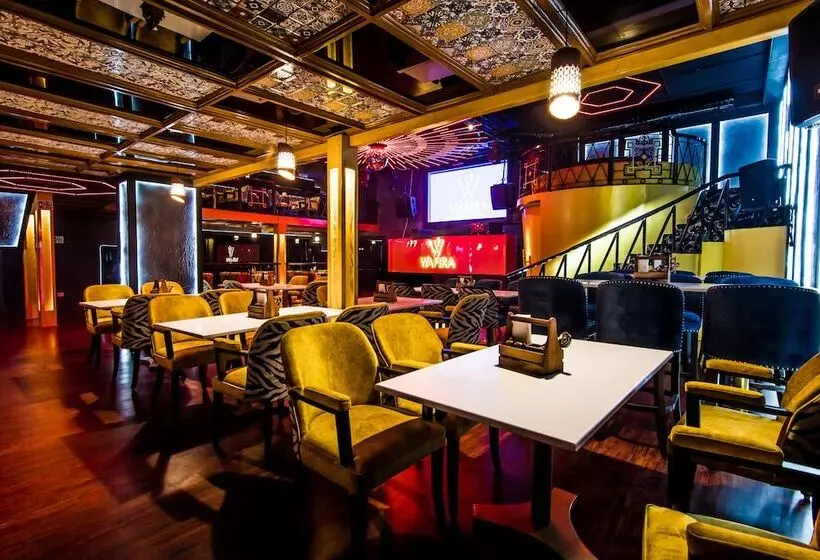 ホテル Golden Parkk