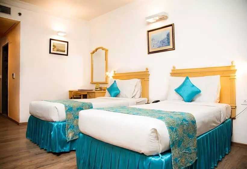 ホテル Golden Parkk