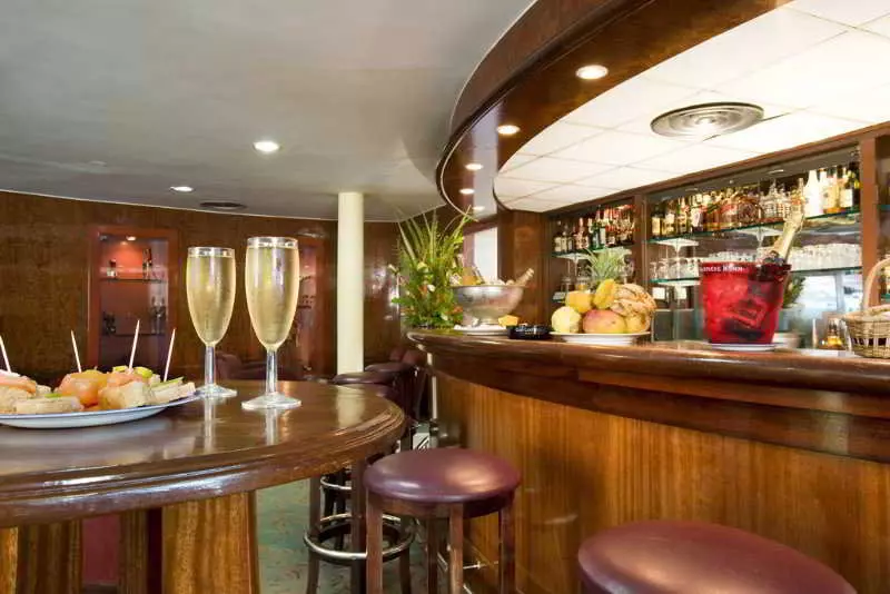 هتل Grand Hôtel De L Indépendance