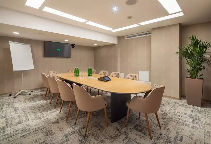 Greenfield Hotel Golf & Spa