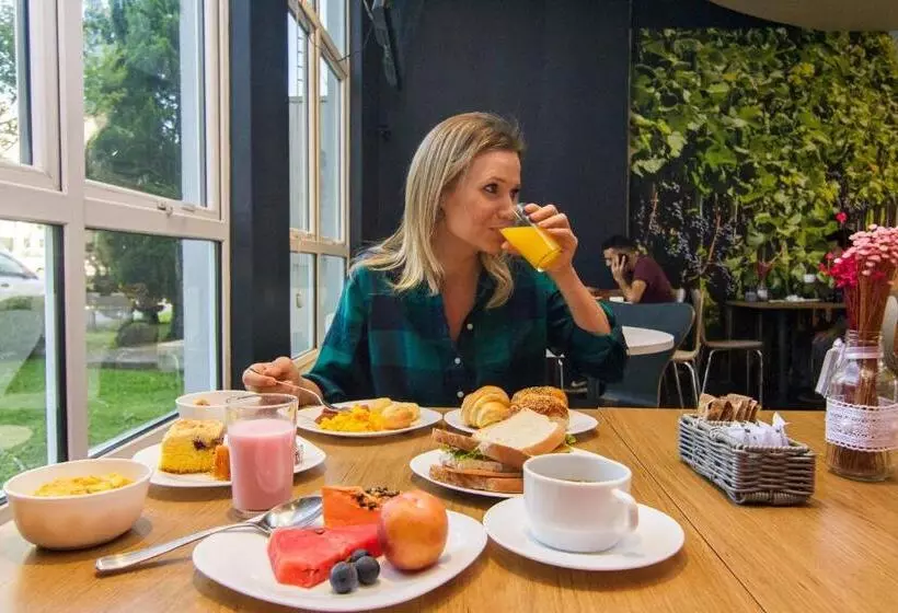 Hotelli Ibis Caxias Do Sul