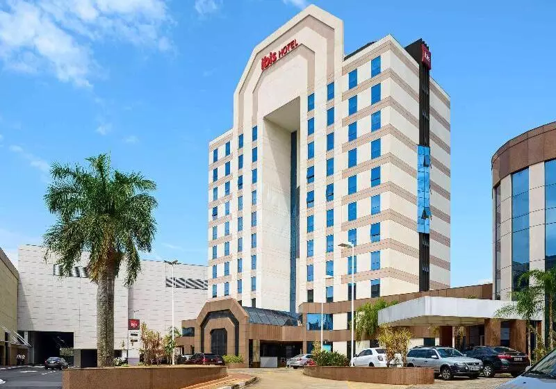 ホテル Ibis Ribeirao Preto Shopping
