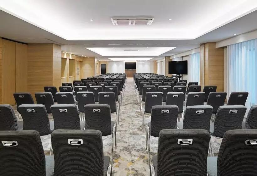 فندق Malta Marriott Resort & Spa