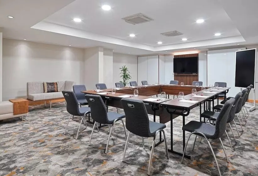 فندق Malta Marriott Resort & Spa