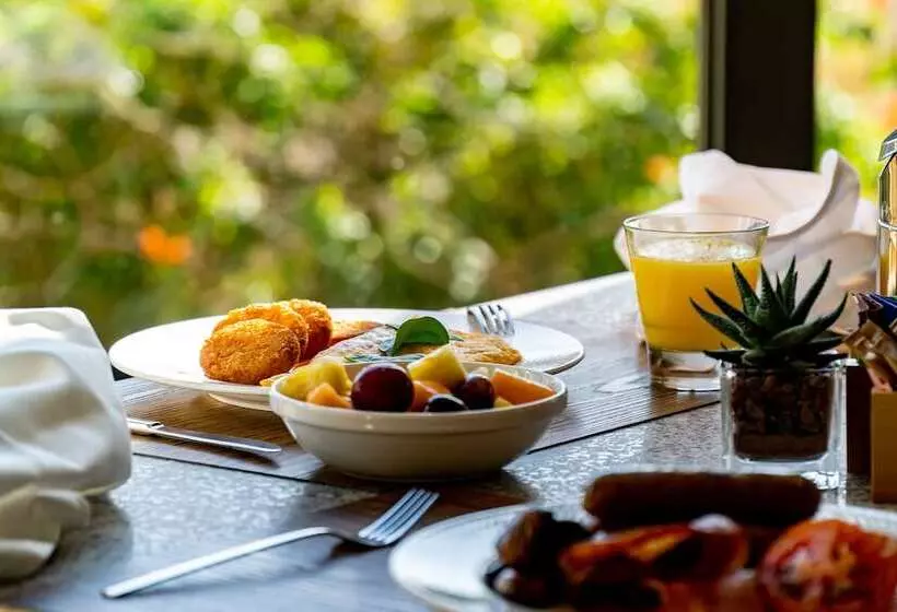 فندق Malta Marriott Resort & Spa