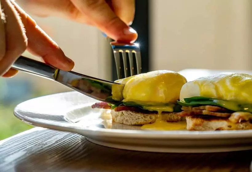 فندق Malta Marriott Resort & Spa