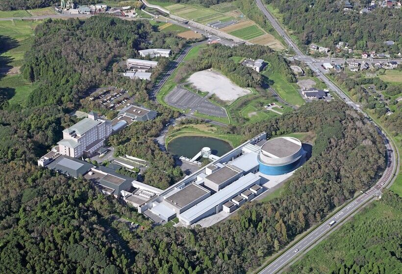 בית מלון כפרי Okura Akademia Park